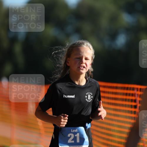 07.09.2025 - 19. Norderstedt Triathlon Michael Strokosch http://msf.ph/oto/8801684 07.09.2025 09:15:56 Laufen 21, 26 meine-sportfotos.de