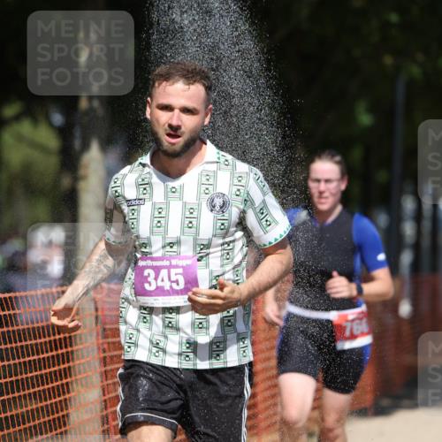 07.09.2025 - 19. Norderstedt Triathlon Michael Strokosch http://msf.ph/oto/8801716 07.09.2025 13:10:17 Laufen 243, 309, 345, 766 meine-sportfotos.de
