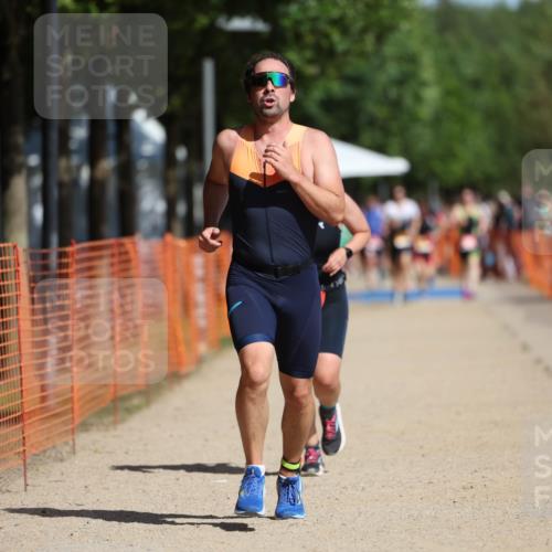 07.09.2025 - 19. Norderstedt Triathlon Michael Strokosch http://msf.ph/oto/8801766 07.09.2025 12:02:36 Laufen 203, 1159, 1340, 1341, 1365 meine-sportfotos.de
