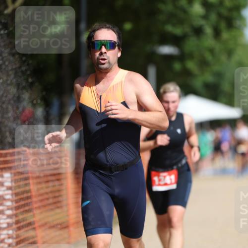 07.09.2025 - 19. Norderstedt Triathlon Michael Strokosch http://msf.ph/oto/8801805 07.09.2025 12:02:37 Laufen 203, 1159, 1341, 1365 meine-sportfotos.de