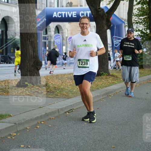 07.09.2025 - BARMER Alsterlauf Yannick Fuchs http://msf.ph/oto/8801808 07.09.2025 11:50:10 Laufen 1239, 1094, 1036, 8321 meine-sportfotos.de
