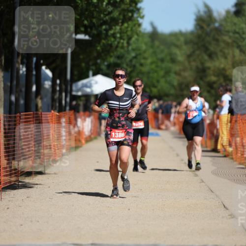 07.09.2025 - 19. Norderstedt Triathlon Michael Strokosch http://msf.ph/oto/8801812 07.09.2025 12:32:30 Laufen 779, 1370, 1386 meine-sportfotos.de