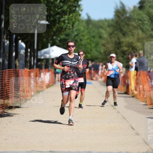 07.09.2025 - 19. Norderstedt Triathlon Michael Strokosch http://msf.ph/oto/8801818 07.09.2025 12:32:30 Laufen 779, 1370, 1386 meine-sportfotos.de