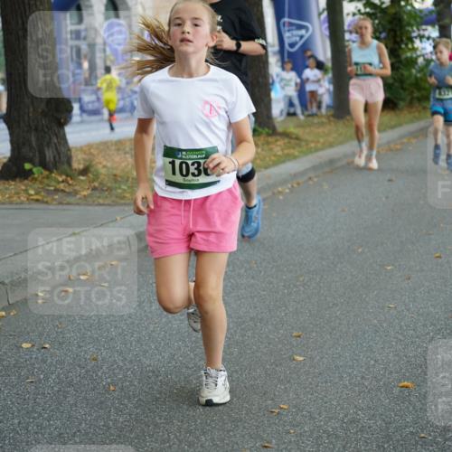 07.09.2025 - BARMER Alsterlauf Yannick Fuchs http://msf.ph/oto/8801830 07.09.2025 11:50:12 Laufen 36, 1036, 927 meine-sportfotos.de