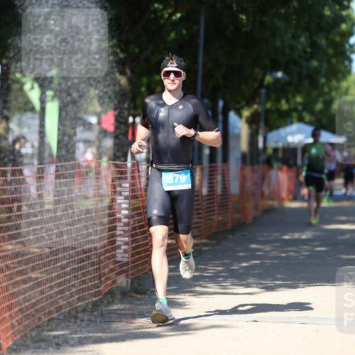 07.09.2025 - 19. Norderstedt Triathlon Michael Strokosch http://msf.ph/oto/8801882 07.09.2025 14:53:09 Laufen 879, 1006, 1406 meine-sportfotos.de