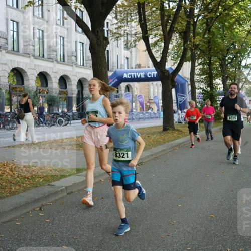 07.09.2025 - BARMER Alsterlauf Yannick Fuchs http://msf.ph/oto/8801907 07.09.2025 11:50:15 Laufen 8321, 1057, 1026, 1025 meine-sportfotos.de