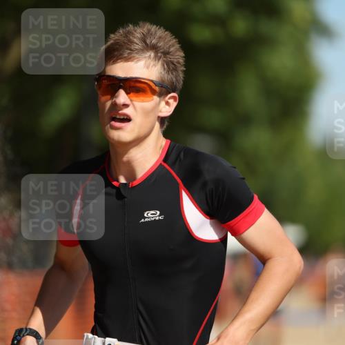 07.09.2025 - 19. Norderstedt Triathlon Michael Strokosch http://msf.ph/oto/8801929 07.09.2025 12:02:51 Laufen 775, 784, 1194, 1207 meine-sportfotos.de