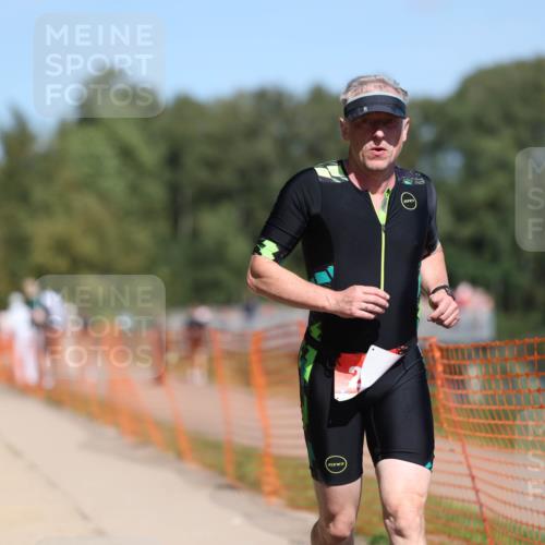 07.09.2025 - 19. Norderstedt Triathlon Michael Strokosch http://msf.ph/oto/8801942 07.09.2025 13:10:45 Laufen 208, 247, 248, 1268 meine-sportfotos.de