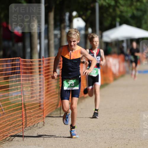 07.09.2025 - 19. Norderstedt Triathlon Michael Strokosch http://msf.ph/oto/8801960 07.09.2025 10:59:25 Laufen 73, 83, 132, 1123 meine-sportfotos.de