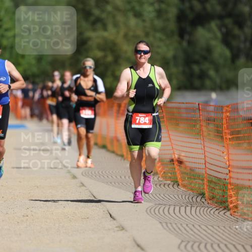 07.09.2025 - 19. Norderstedt Triathlon Michael Strokosch http://msf.ph/oto/8801977 07.09.2025 12:02:54 Laufen 186, 199, 775, 784, 1194, 1207 meine-sportfotos.de