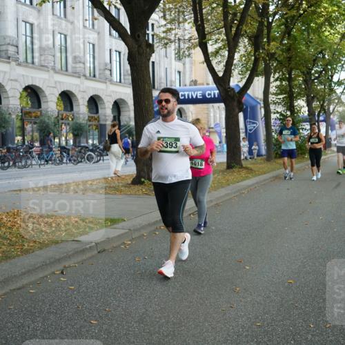 07.09.2025 - BARMER Alsterlauf Yannick Fuchs http://msf.ph/oto/8802027 07.09.2025 11:50:20 Laufen 393, 1018 meine-sportfotos.de