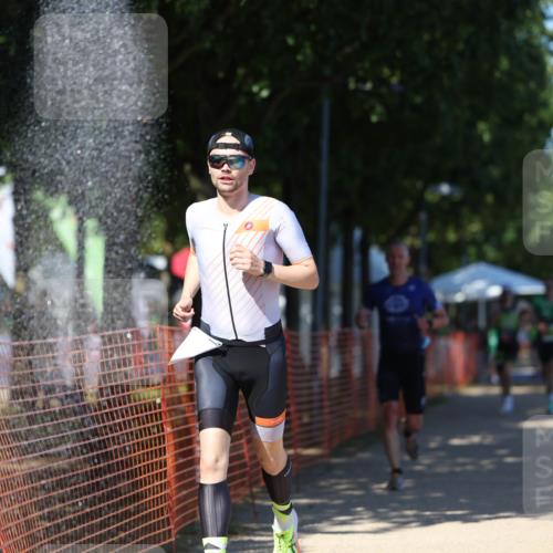 07.09.2025 - 19. Norderstedt Triathlon Michael Strokosch http://msf.ph/oto/8802076 07.09.2025 14:53:21 Laufen 994, 1006, 1015, 1401, 1467 meine-sportfotos.de