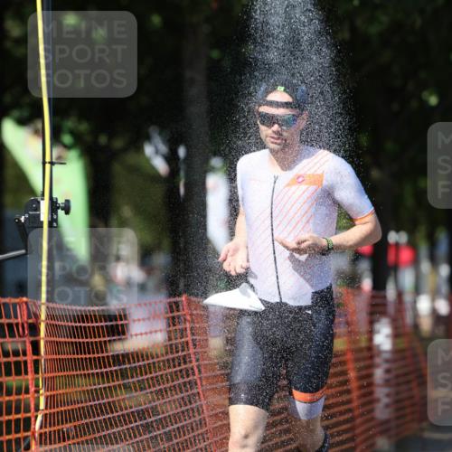 07.09.2025 - 19. Norderstedt Triathlon Michael Strokosch http://msf.ph/oto/8802093 07.09.2025 14:53:21 Laufen 994, 1006, 1015, 1401, 1467 meine-sportfotos.de