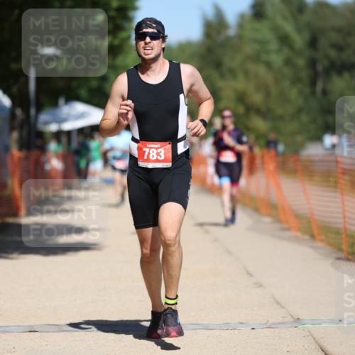 07.09.2025 - 19. Norderstedt Triathlon Michael Strokosch http://msf.ph/oto/8802111 07.09.2025 13:10:55 Laufen 137, 248, 783, 1256 meine-sportfotos.de