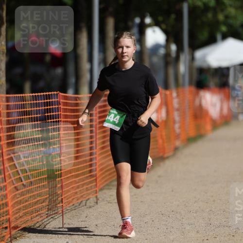 07.09.2025 - 19. Norderstedt Triathlon Michael Strokosch http://msf.ph/oto/8802114 07.09.2025 10:59:34 Laufen 644 meine-sportfotos.de