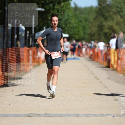 07.09.2025 - 19. Norderstedt Triathlon Michael Strokosch http://msf.ph/oto/8802184 07.09.2025 12:33:01 Laufen 245, 258, 728 meine-sportfotos.de