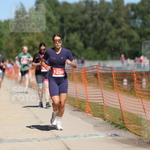 07.09.2025 - 19. Norderstedt Triathlon Michael Strokosch http://msf.ph/oto/8802197 07.09.2025 13:10:58 Laufen 137, 188, 783, 1256, 1290 meine-sportfotos.de