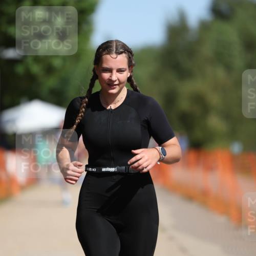 07.09.2025 - 19. Norderstedt Triathlon Michael Strokosch http://msf.ph/oto/8802242 07.09.2025 12:03:08 Laufen 1187, 1206, 1313, 1394 meine-sportfotos.de
