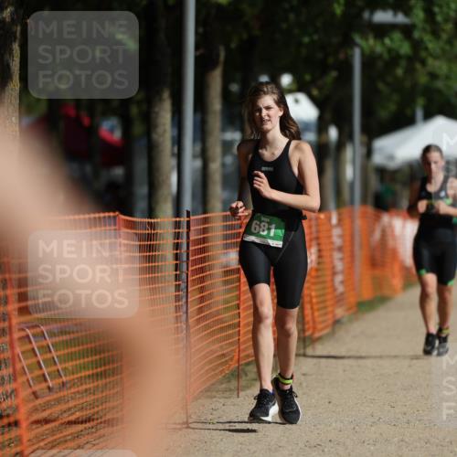 07.09.2025 - 19. Norderstedt Triathlon Michael Strokosch http://msf.ph/oto/8802246 07.09.2025 10:59:52 Laufen 61, 681, 683, 691 meine-sportfotos.de