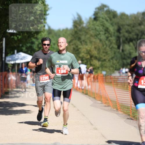 07.09.2025 - 19. Norderstedt Triathlon Michael Strokosch http://msf.ph/oto/8802250 07.09.2025 13:11:03 Laufen 137, 188, 1256, 1290 meine-sportfotos.de