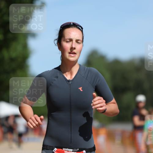 07.09.2025 - 19. Norderstedt Triathlon Michael Strokosch http://msf.ph/oto/8802257 07.09.2025 12:33:05 Laufen 245, 258 meine-sportfotos.de