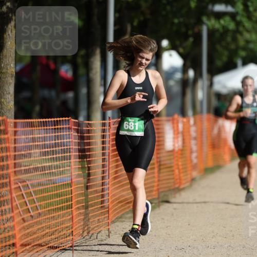 07.09.2025 - 19. Norderstedt Triathlon Michael Strokosch http://msf.ph/oto/8802260 07.09.2025 10:59:52 Laufen 61, 681, 683, 691 meine-sportfotos.de