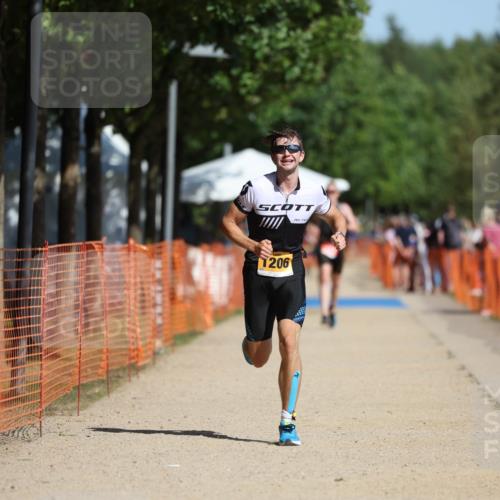07.09.2025 - 19. Norderstedt Triathlon Michael Strokosch http://msf.ph/oto/8802275 07.09.2025 12:03:13 Laufen 1206 meine-sportfotos.de