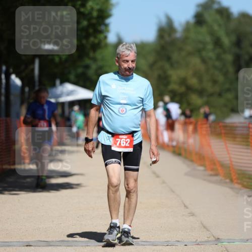 07.09.2025 - 19. Norderstedt Triathlon Michael Strokosch http://msf.ph/oto/8802354 07.09.2025 13:11:12 Laufen 213, 214, 762 meine-sportfotos.de