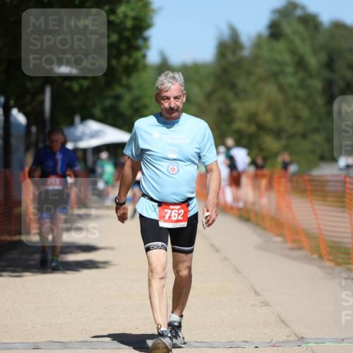 07.09.2025 - 19. Norderstedt Triathlon Michael Strokosch http://msf.ph/oto/8802359 07.09.2025 13:11:12 Laufen 213, 214, 762 meine-sportfotos.de