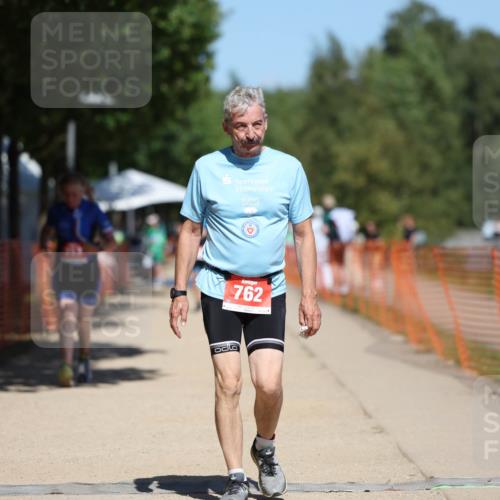 07.09.2025 - 19. Norderstedt Triathlon Michael Strokosch http://msf.ph/oto/8802366 07.09.2025 13:11:12 Laufen 213, 214, 762 meine-sportfotos.de