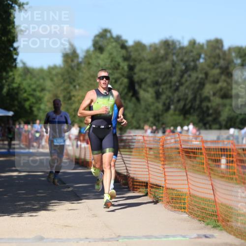 07.09.2025 - 19. Norderstedt Triathlon Michael Strokosch http://msf.ph/oto/8802370 07.09.2025 14:53:46 Laufen 996, 1008, 1456, 1471 meine-sportfotos.de