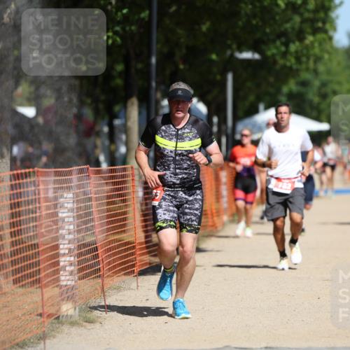 07.09.2025 - 19. Norderstedt Triathlon Michael Strokosch http://msf.ph/oto/8802393 07.09.2025 12:33:21 Laufen 191, 714, 782, 801, 815, 1223, 1241, 1265, 1329 meine-sportfotos.de