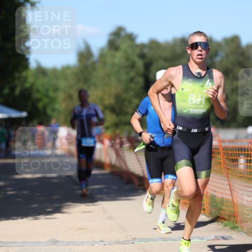 07.09.2025 - 19. Norderstedt Triathlon Michael Strokosch http://msf.ph/oto/8802412 07.09.2025 14:53:48 Laufen 996, 1008, 1456, 1471 meine-sportfotos.de