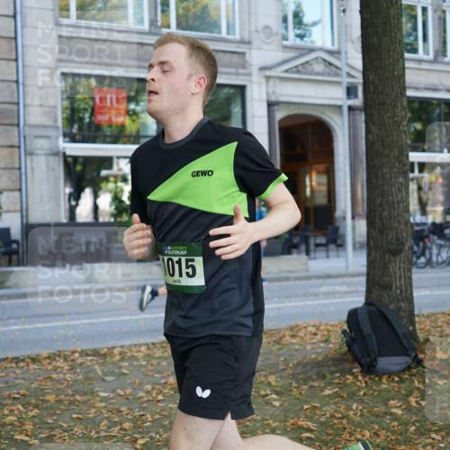 07.09.2025 - BARMER Alsterlauf Yannick Fuchs http://msf.ph/oto/8802421 07.09.2025 11:50:43 Laufen 136, 1015 meine-sportfotos.de