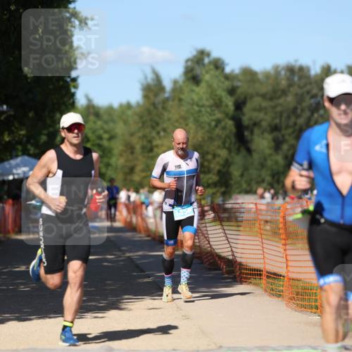 07.09.2025 - 19. Norderstedt Triathlon Michael Strokosch http://msf.ph/oto/8802425 07.09.2025 14:53:49 Laufen 996, 1008, 1456, 1471 meine-sportfotos.de