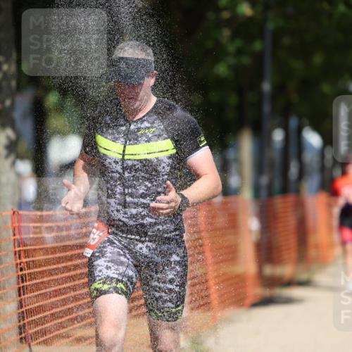 07.09.2025 - 19. Norderstedt Triathlon Michael Strokosch http://msf.ph/oto/8802462 07.09.2025 12:33:23 Laufen 191, 210, 714, 782, 815, 1241, 1247, 1265, 1329 meine-sportfotos.de