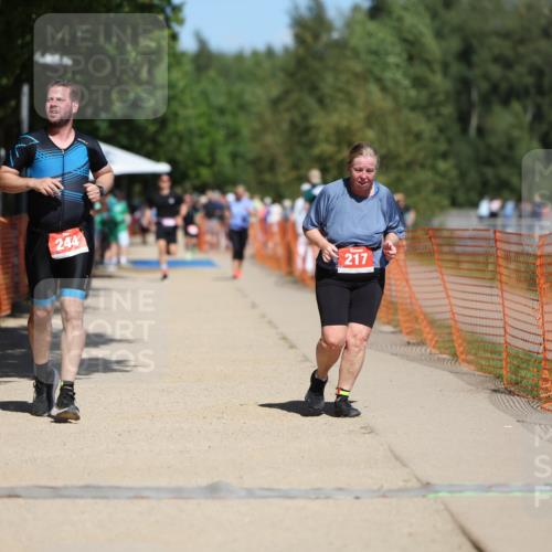 07.09.2025 - 19. Norderstedt Triathlon Michael Strokosch http://msf.ph/oto/8802463 07.09.2025 13:11:22 Laufen 217, 244 meine-sportfotos.de