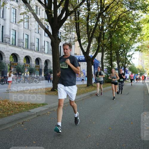 07.09.2025 - BARMER Alsterlauf Yannick Fuchs http://msf.ph/oto/8802464 07.09.2025 11:50:53 Laufen 8022, 2611 meine-sportfotos.de