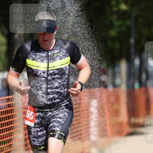 07.09.2025 - 19. Norderstedt Triathlon Michael Strokosch http://msf.ph/oto/8802475 07.09.2025 12:33:24 Laufen 191, 210, 714, 782, 815, 1247, 1265, 1329 meine-sportfotos.de