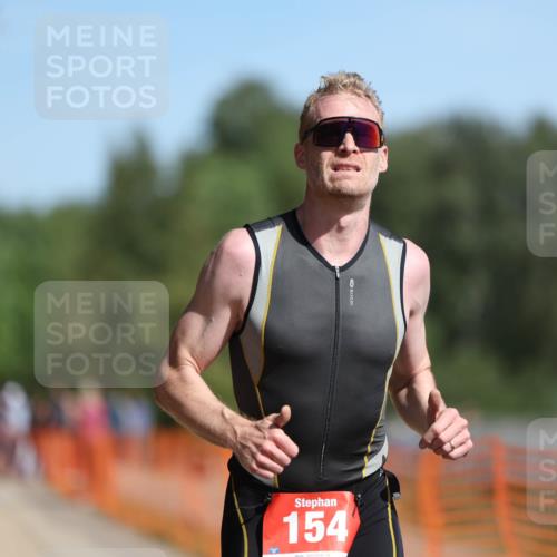 07.09.2025 - 19. Norderstedt Triathlon Michael Strokosch http://msf.ph/oto/8802479 07.09.2025 12:03:25 Laufen 154 meine-sportfotos.de
