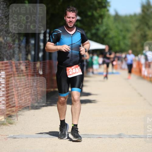 07.09.2025 - 19. Norderstedt Triathlon Michael Strokosch http://msf.ph/oto/8802514 07.09.2025 13:11:24 Laufen 217, 244, 813 meine-sportfotos.de