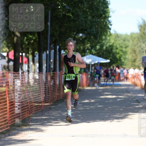 07.09.2025 - 19. Norderstedt Triathlon Michael Strokosch http://msf.ph/oto/8802516 07.09.2025 14:53:59 Laufen 1017, 1040 meine-sportfotos.de