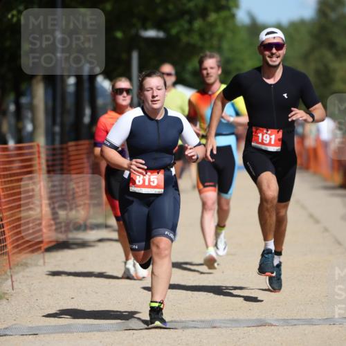 07.09.2025 - 19. Norderstedt Triathlon Michael Strokosch http://msf.ph/oto/8802521 07.09.2025 12:33:27 Laufen 191, 210, 714, 782, 815, 1247, 1265, 1329 meine-sportfotos.de