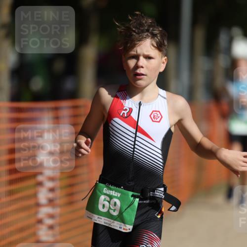 07.09.2025 - 19. Norderstedt Triathlon Michael Strokosch http://msf.ph/oto/8802549 07.09.2025 11:00:18 Laufen 69, 689 meine-sportfotos.de