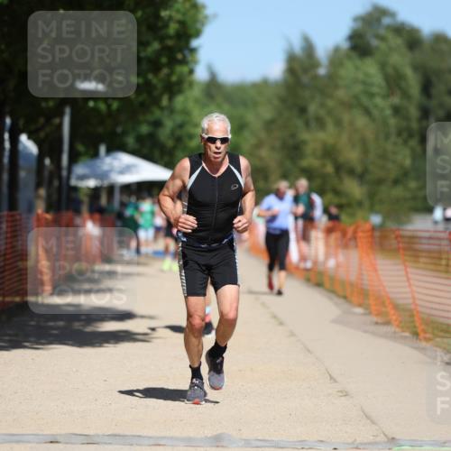 07.09.2025 - 19. Norderstedt Triathlon Michael Strokosch http://msf.ph/oto/8802557 07.09.2025 13:11:30 Laufen 217, 318, 813 meine-sportfotos.de