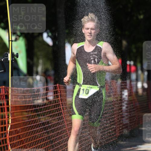 07.09.2025 - 19. Norderstedt Triathlon Michael Strokosch http://msf.ph/oto/8802582 07.09.2025 14:54:01 Laufen 1017, 1040 meine-sportfotos.de