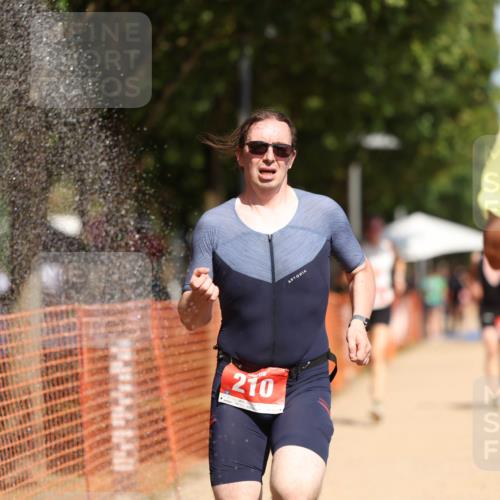 07.09.2025 - 19. Norderstedt Triathlon Michael Strokosch http://msf.ph/oto/8802595 07.09.2025 12:33:32 Laufen 191, 210, 714, 731, 815, 1247, 1272, 1329 meine-sportfotos.de