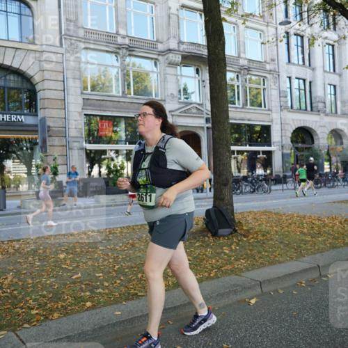 07.09.2025 - BARMER Alsterlauf Yannick Fuchs http://msf.ph/oto/8802620 07.09.2025 11:50:59 Laufen 2611 meine-sportfotos.de