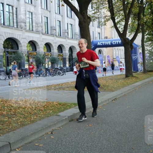 07.09.2025 - BARMER Alsterlauf Yannick Fuchs http://msf.ph/oto/8802652 07.09.2025 11:51:03 Laufen 1089, 174, 1006 meine-sportfotos.de