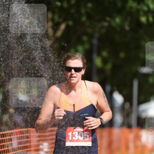07.09.2025 - 19. Norderstedt Triathlon Michael Strokosch http://msf.ph/oto/8802653 07.09.2025 12:03:45 Laufen 1170, 1305 meine-sportfotos.de